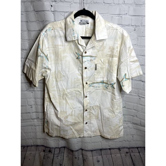 COLUMBIA MENS RIVER LODGE FISHING THEMED BUTTON DOWN SHORT SLEEVE SHIRT   SZ (M) - Picture 1 of 4